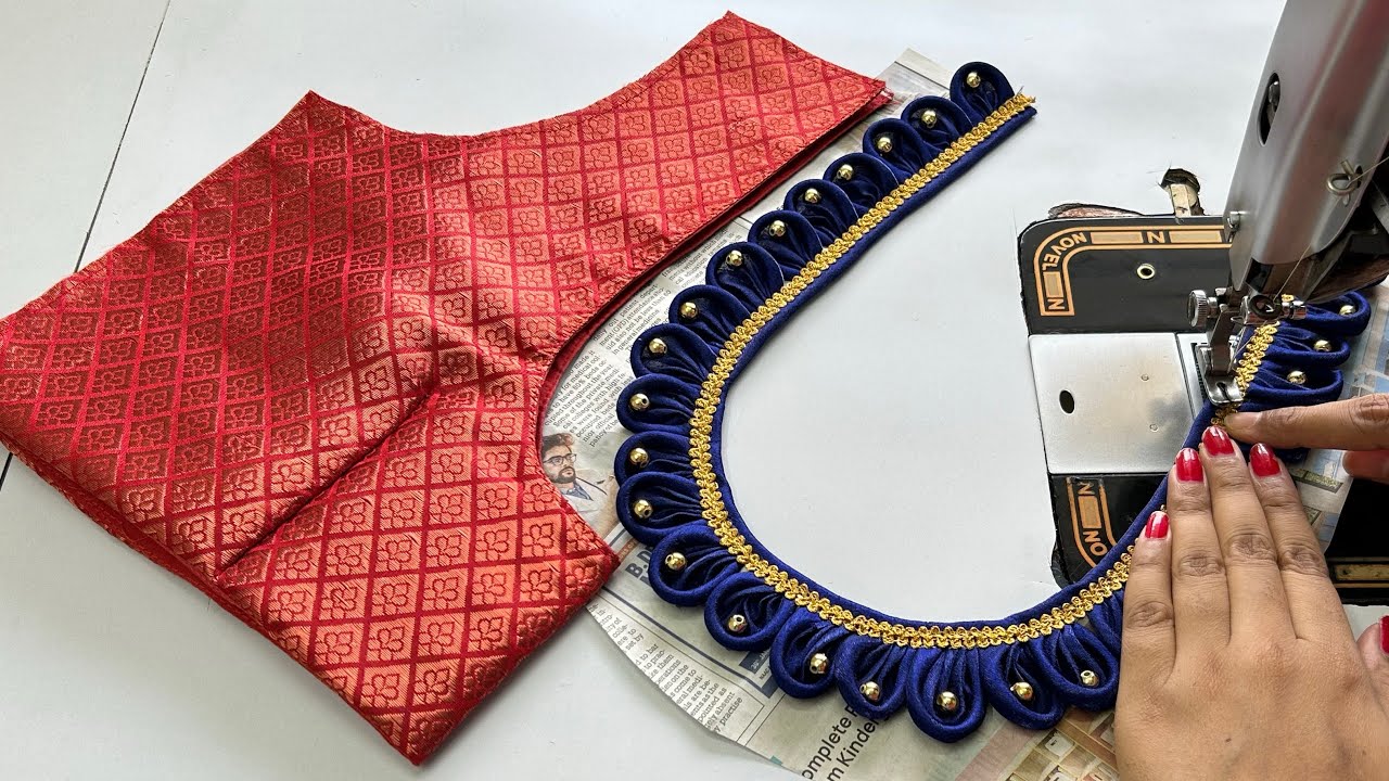 Blouse Neck Design || Blouse Ka Design || Cutting And Stitching Back Neck Blouse Design || Blouse