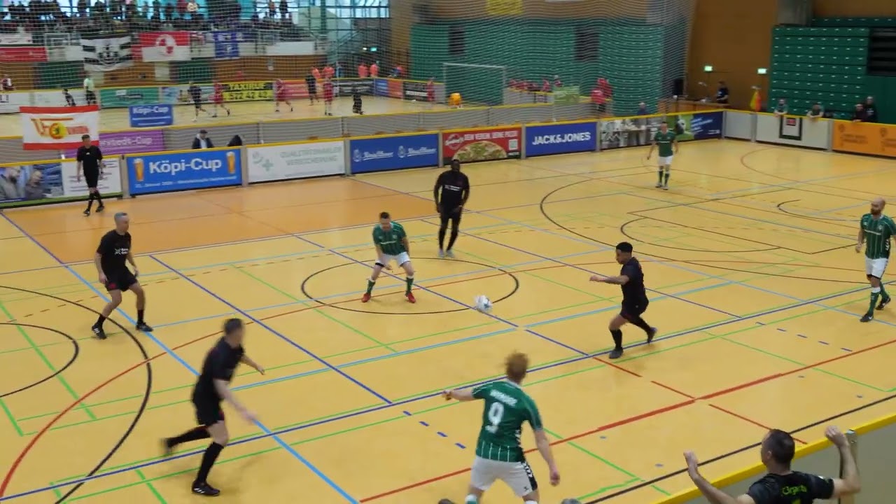Köpi-Cup 2026 - Ü32 Fußball Hallenmeisterschaft: Bayer 04 Leverkusen - SV Werder Bremen