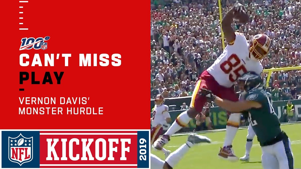 Vernon Davis FLIES OVER PHILLY for a 48-Yd TD!