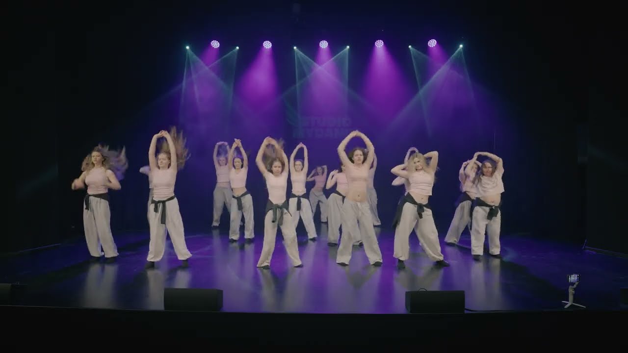 Commercial HH1 12+   Studio Mydance