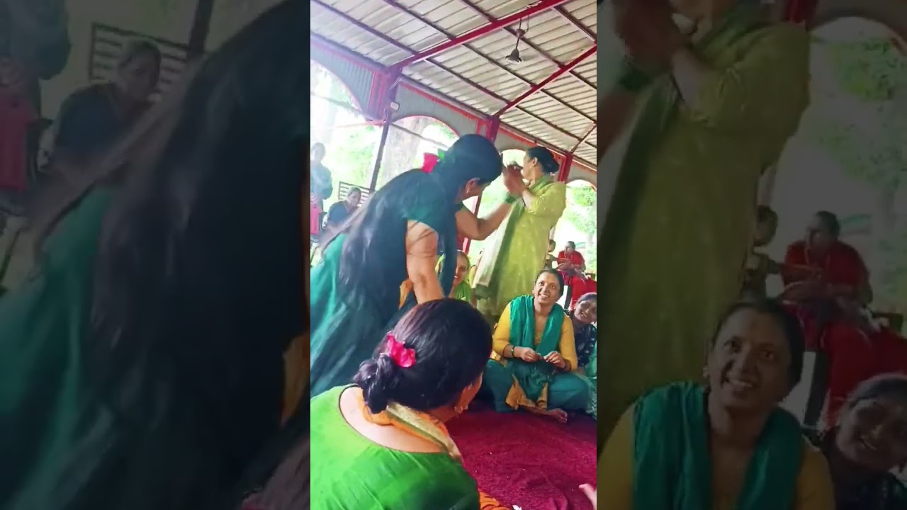 jagdev baba mandir me bhaktgan jhumte hue