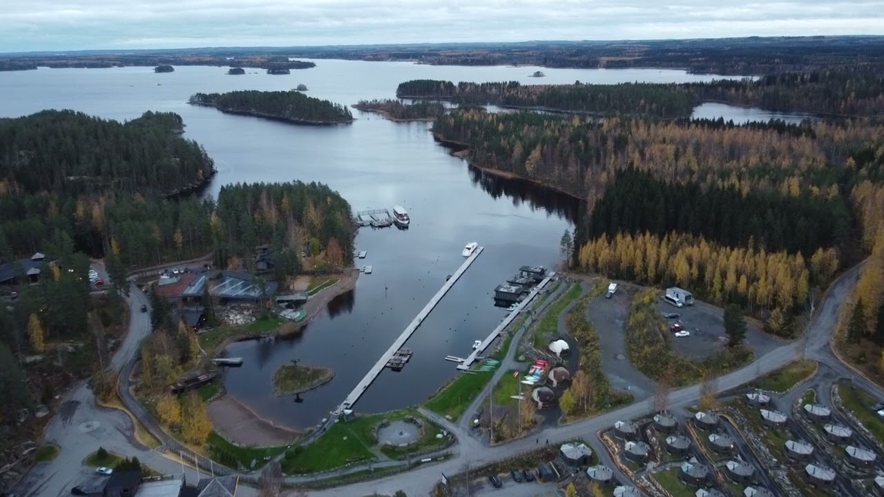 Järvisydän holiday resort area drone sightseeing in Rantasalmi, Finland 17.10.22 II