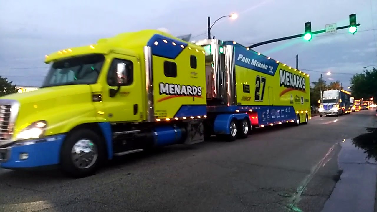 Darlington Car Hauler Parade
