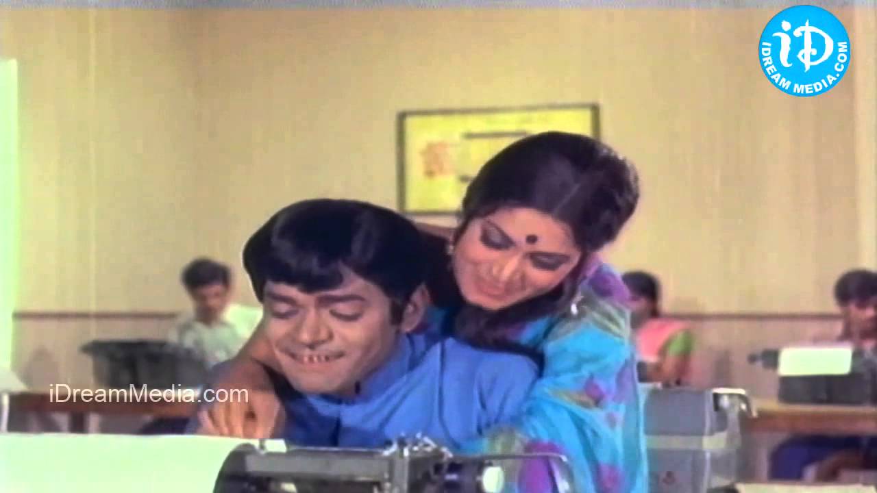 Vichitra Bandham - Allu Ramalingaiah, Ramaprabha, Rajababu Comedy Scene