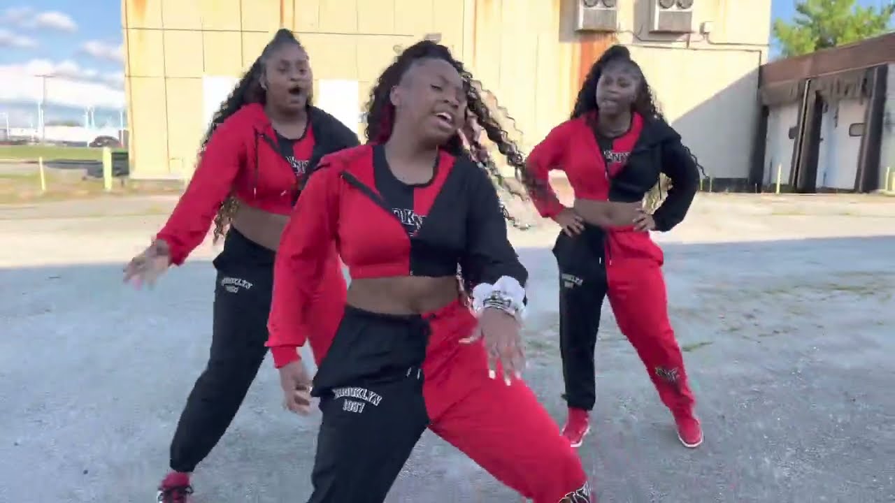 Dance by x2 Geeked up!!!!!!