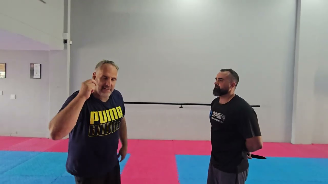 real knife defense