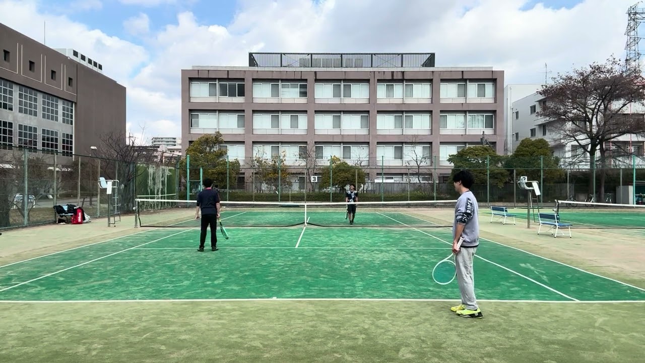 3/7 ダブルス練　松本宮田vs前川さん竹内　6-4 7-5