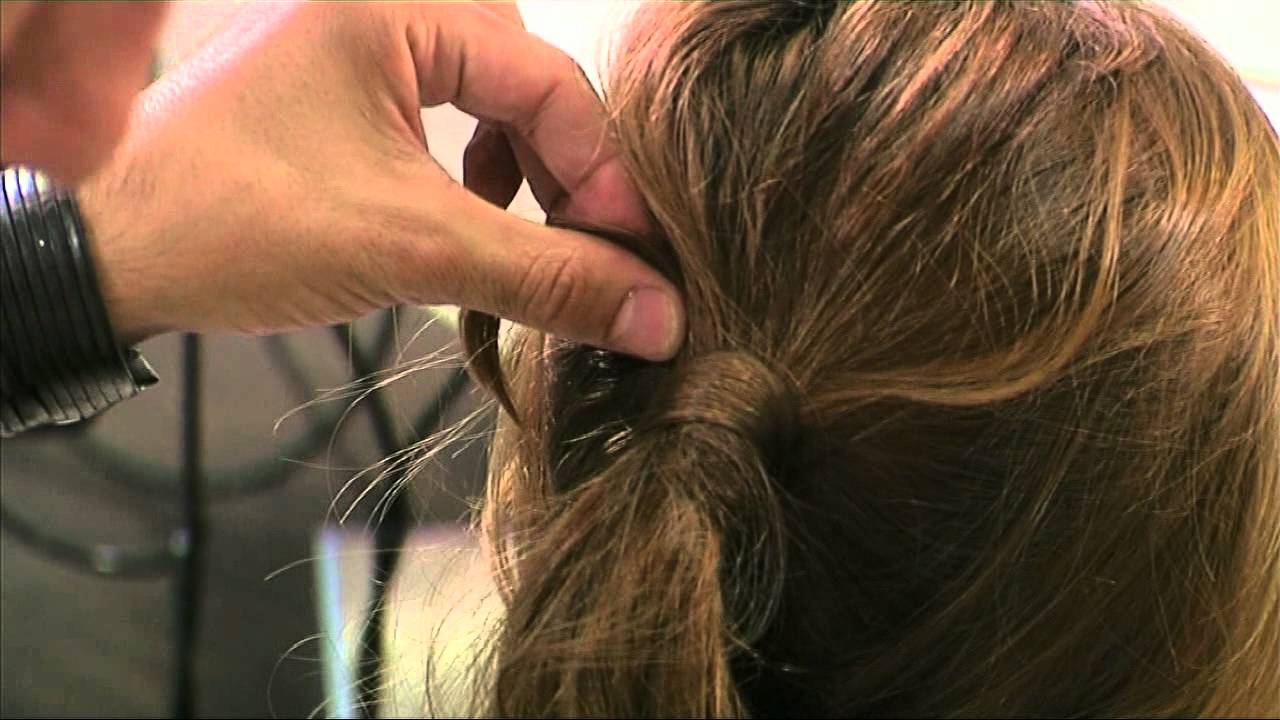 Styling Anleitung: Locken Hochsteckfrisur