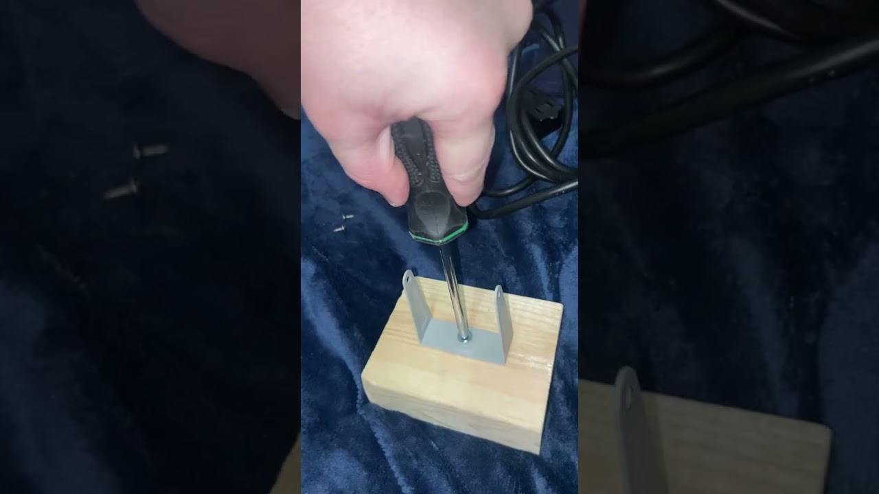 Unboxing and set up of northern light projector 