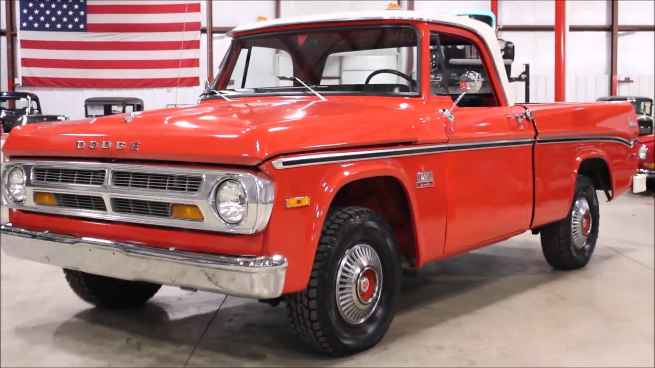 1970 Dodge D100