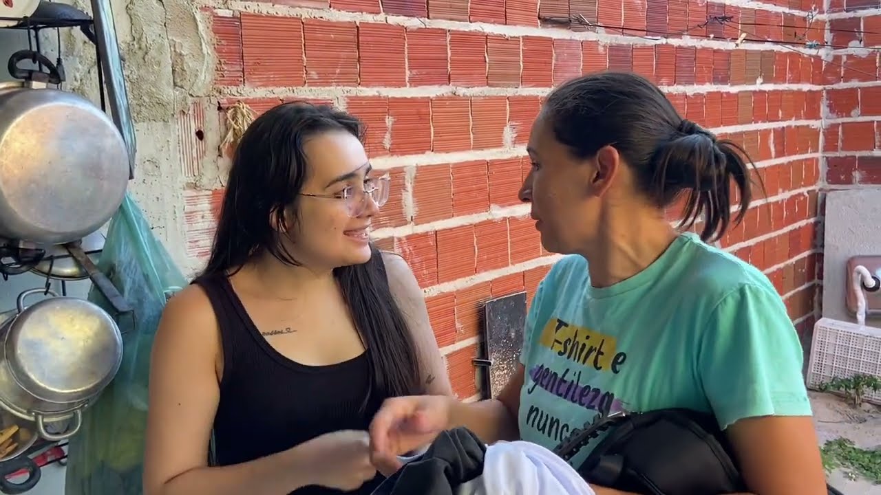 Caí num golpe com a Claudinha