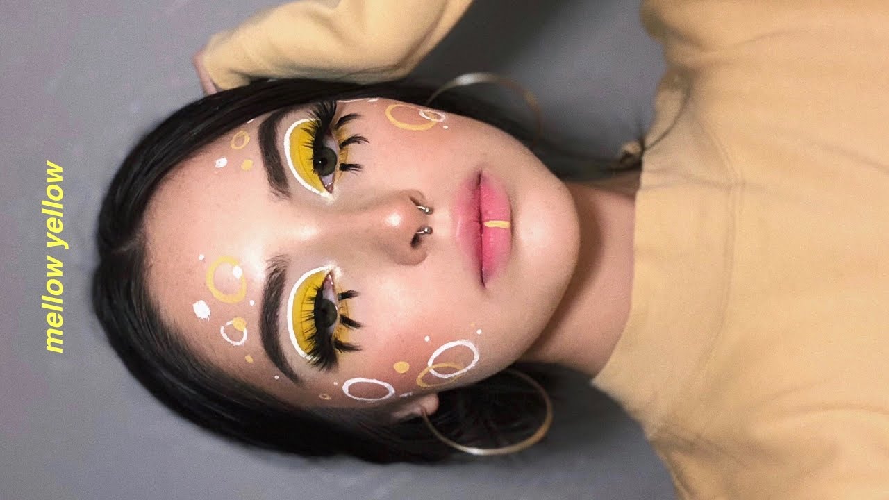 🍌  yellow