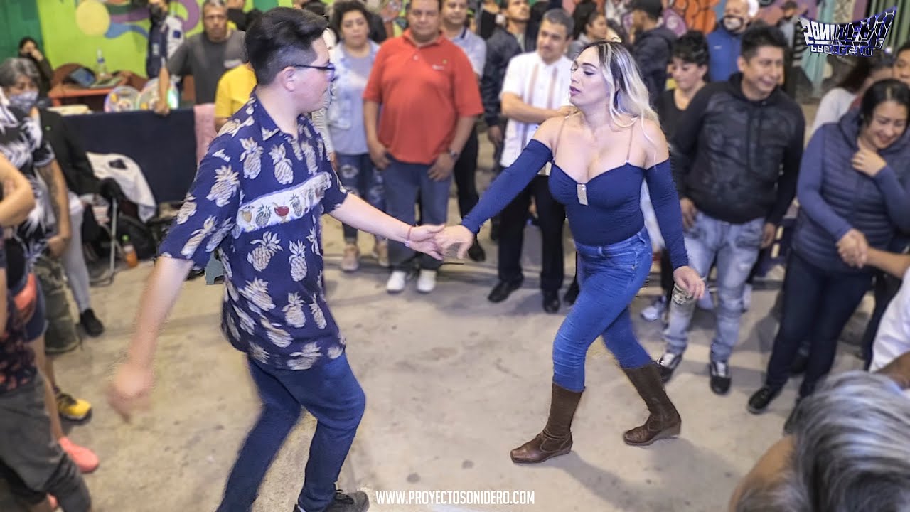 EL DE LA RUMBA SOY YO | SONIDO SIBONEY | 8 ANIVERSARIO CLUB DEL MONTON