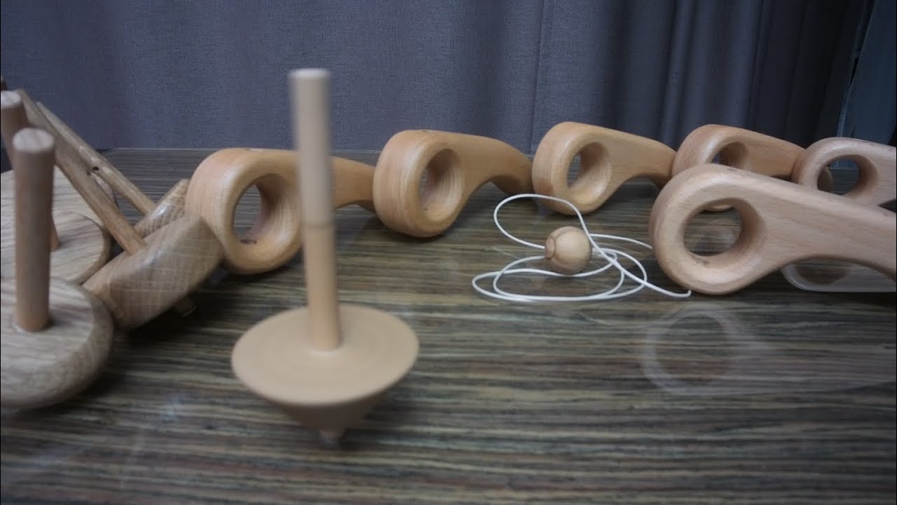 Деревянная игрушка волчок / Wooden toy spinning top