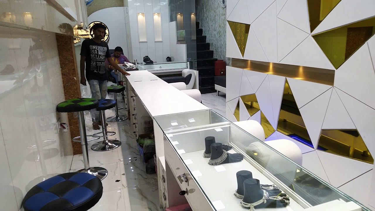 R M Sarraf - Diamond & Gold Jewellery Showroom Interior Design, Lucknow
