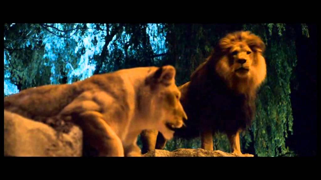 Sylvester Stallone (Joe the Lion) & Cher (Janet the Lioness)