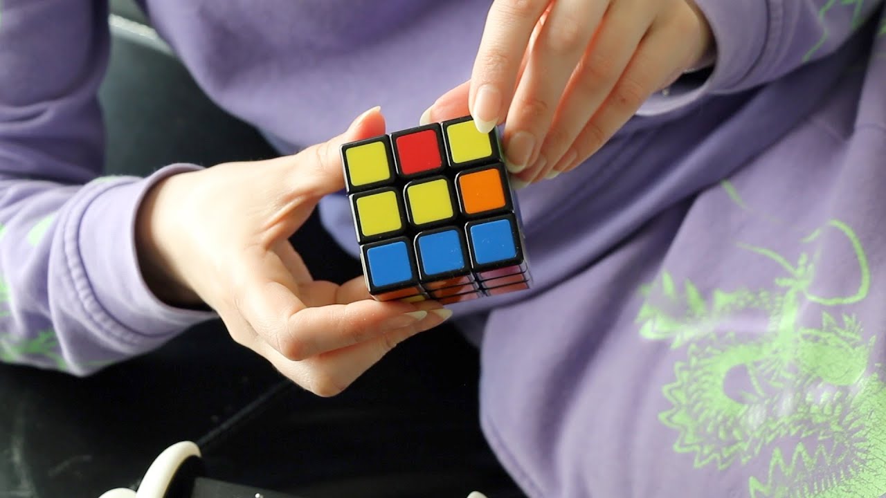 ASMR Nail Tapping Rubik's Cube (No Talking)
