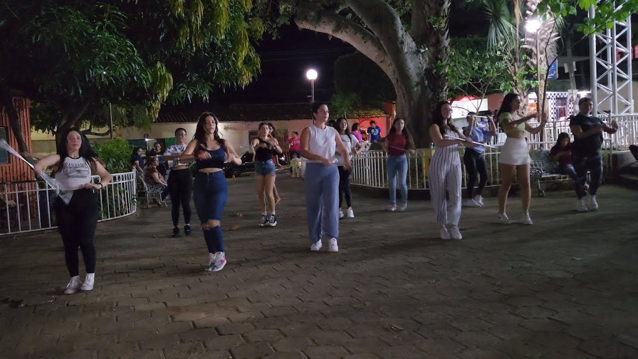 Ensayo Ilobasco Latín Band