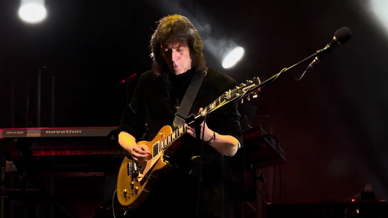 Firth of Fifth (Live) by Steve Hackett - probably the best solo guitar ever made
