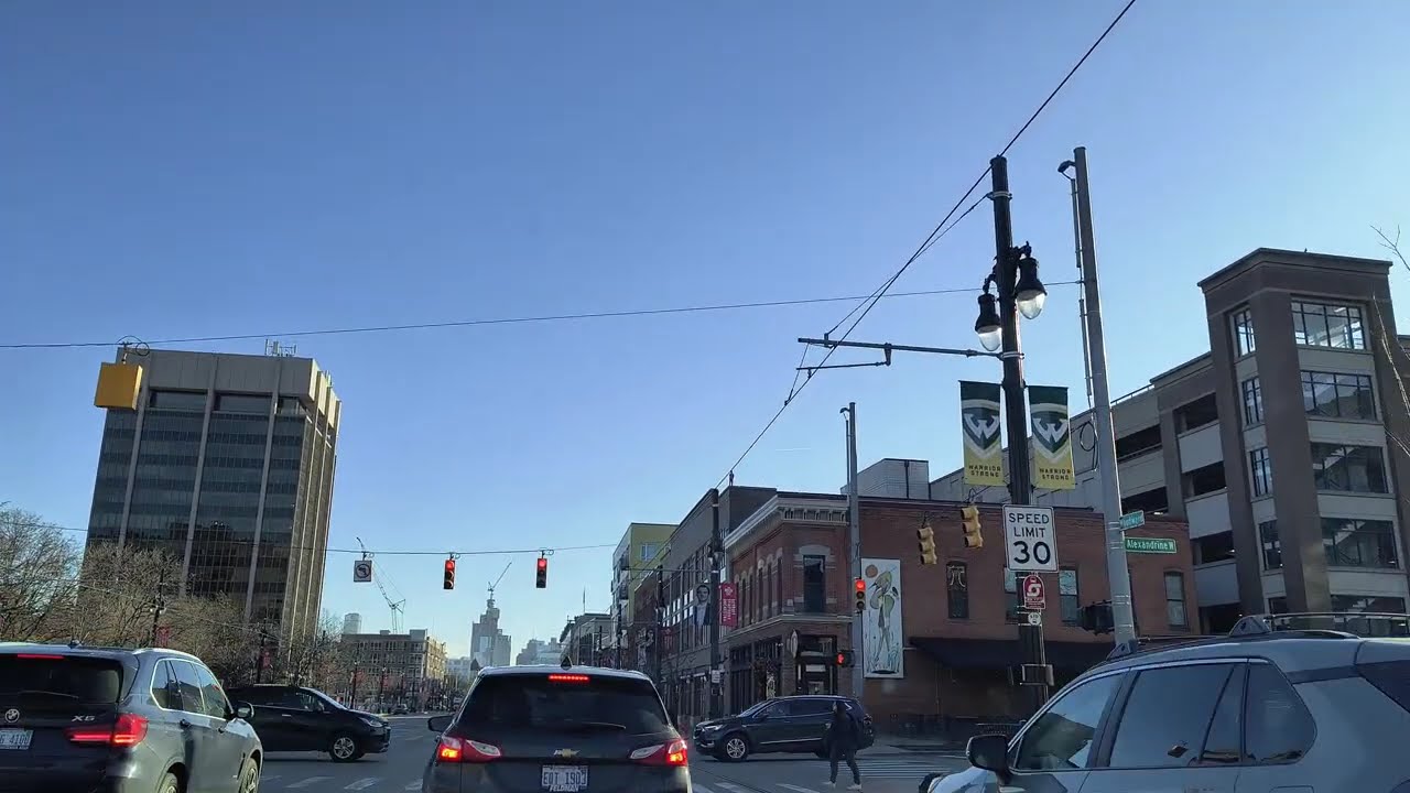 Woodward Avenue Detroit | M1 Historical Road | First Paved Road of America