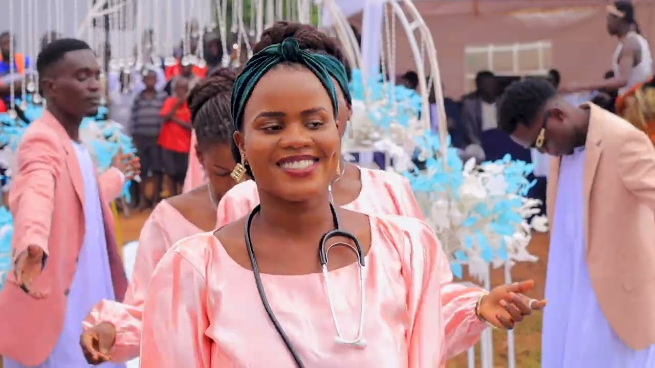 Loy introduces Benard (full video)