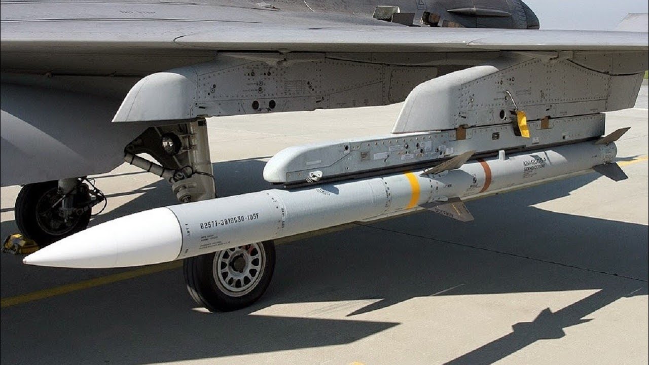 Вот почему ракета AIM-120 AMRAAM настолько совершенна