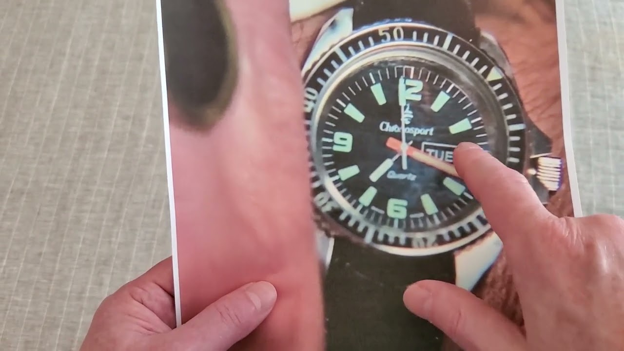 How to Dress Like Magnum, P.I. - the Chronosport SeaQuartz 30 - version 2, Seasons 1-3