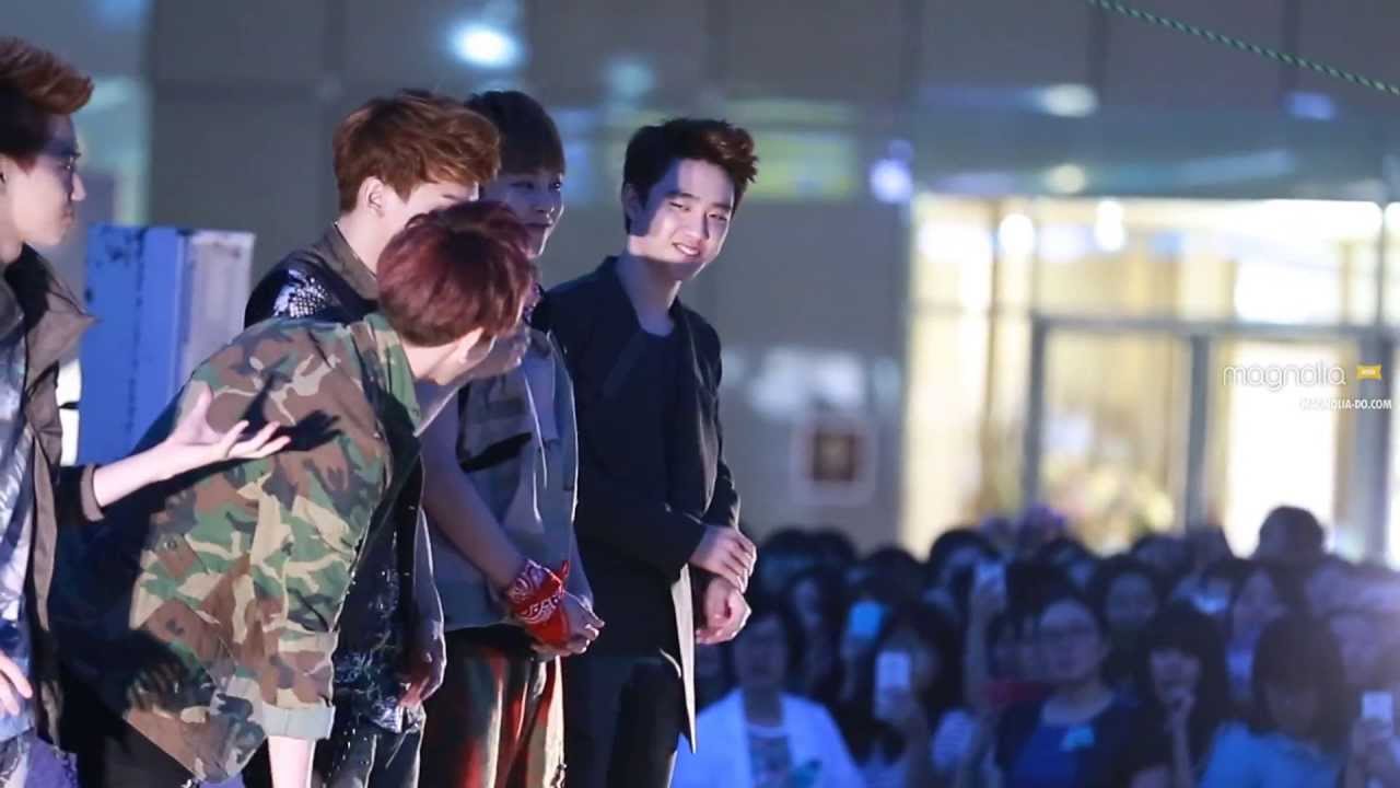 130615 KISS&HUG FANSIGN in cheongnyangni D.O. EDIT