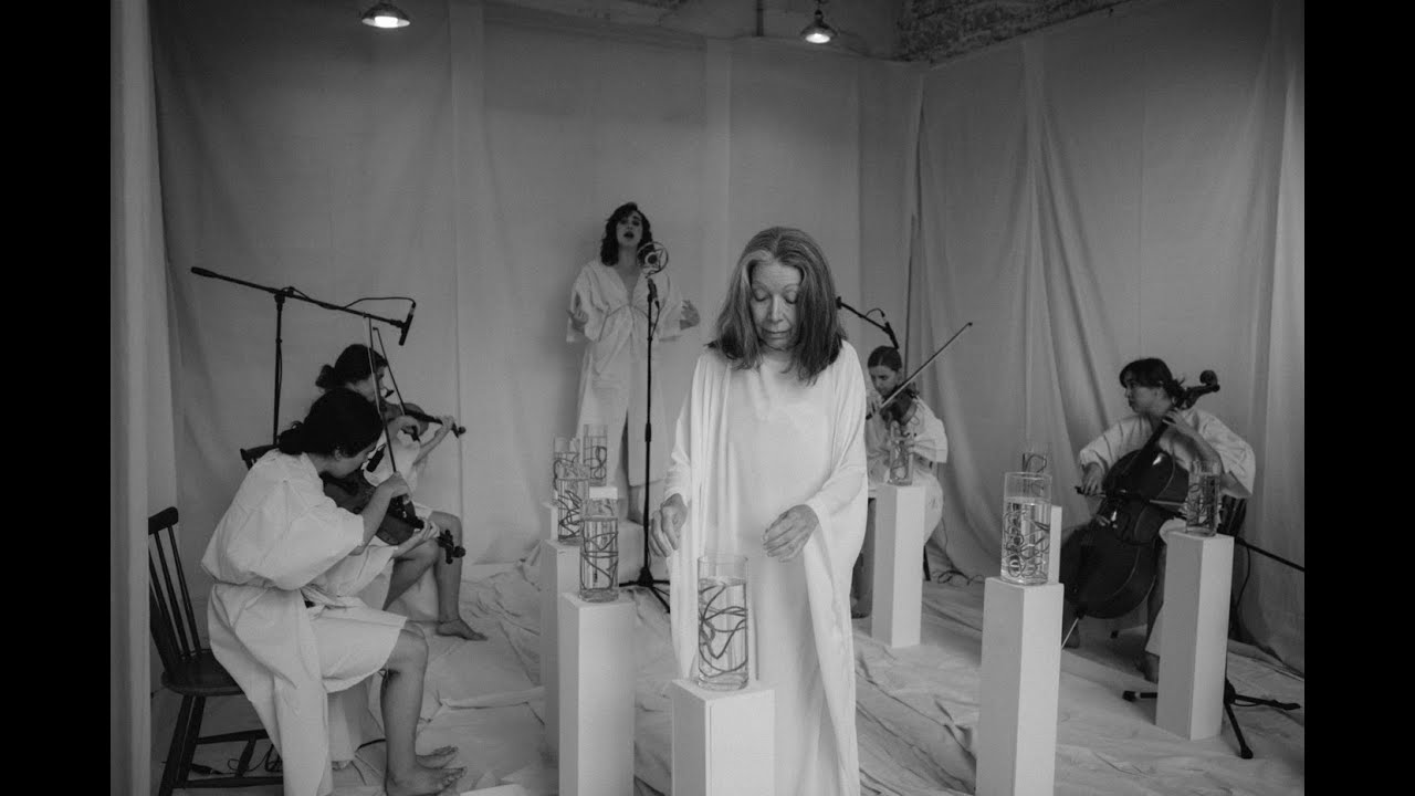 María de la Flor - Collarcico de oro