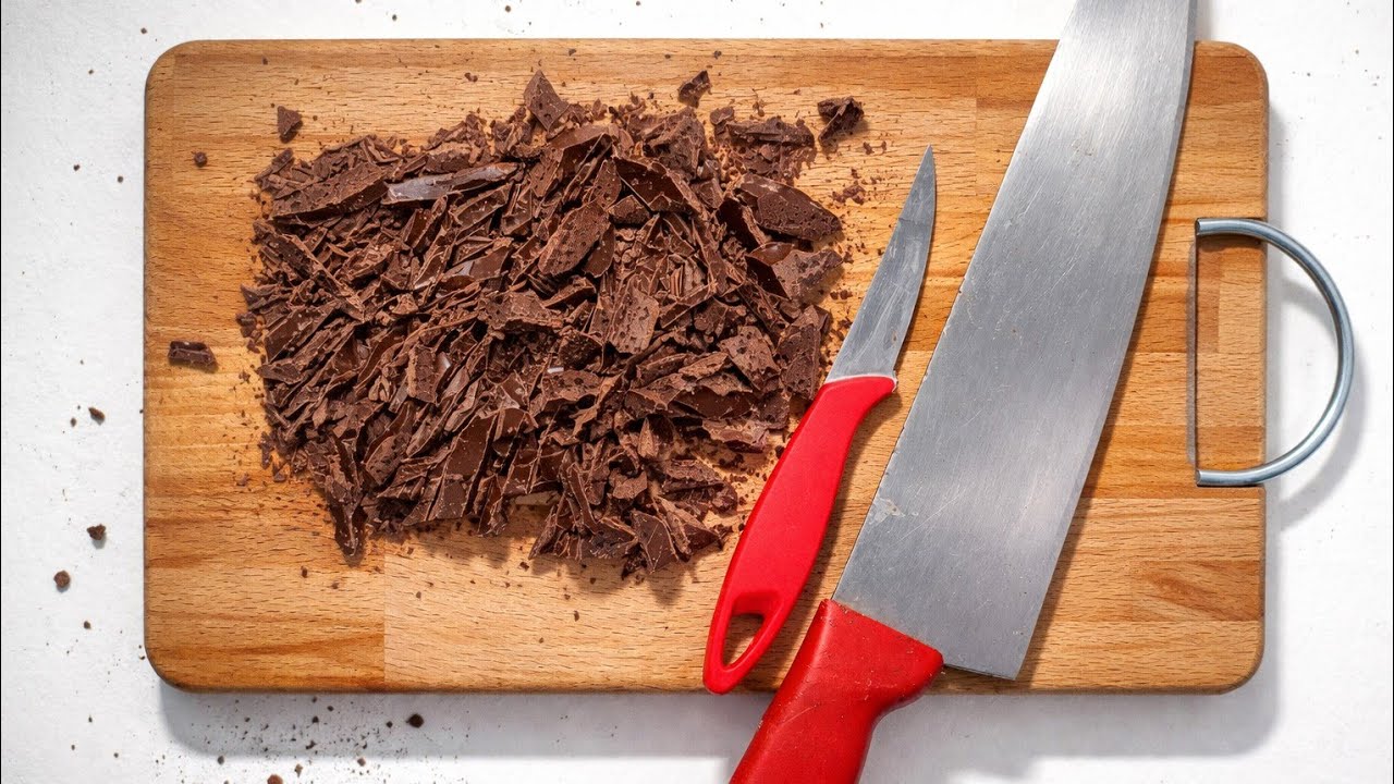 One Minute of EXTREMELY Slow Chocolate Cutting