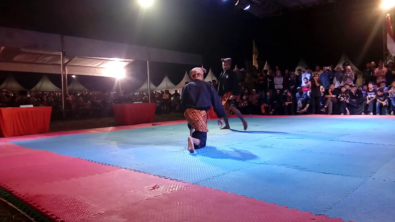 Silek harimau Minangkabau mengguncang Bukittinggi festival silek tradisional 2018 kota Bukittinggi