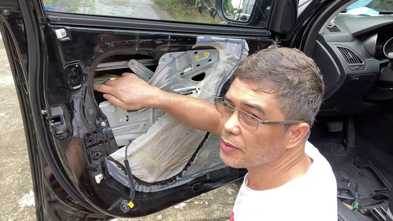 Hyundai Tucson 2011 Replace Door Actuator