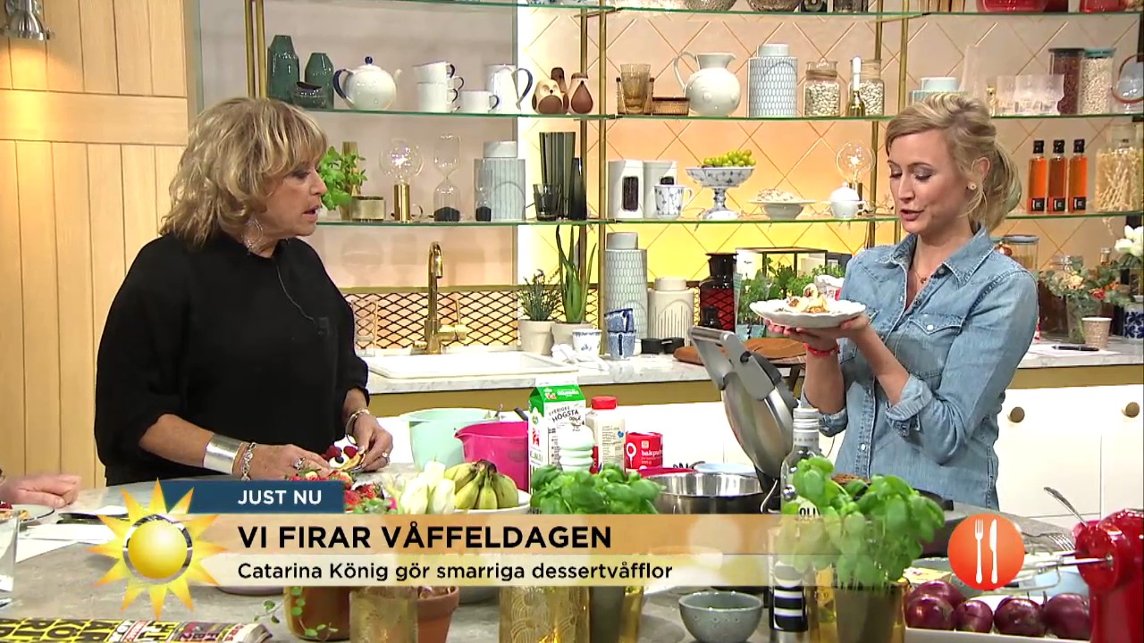 Gör magiska våfflor på våffeldagen! - Nyhetsmorgon (TV4)