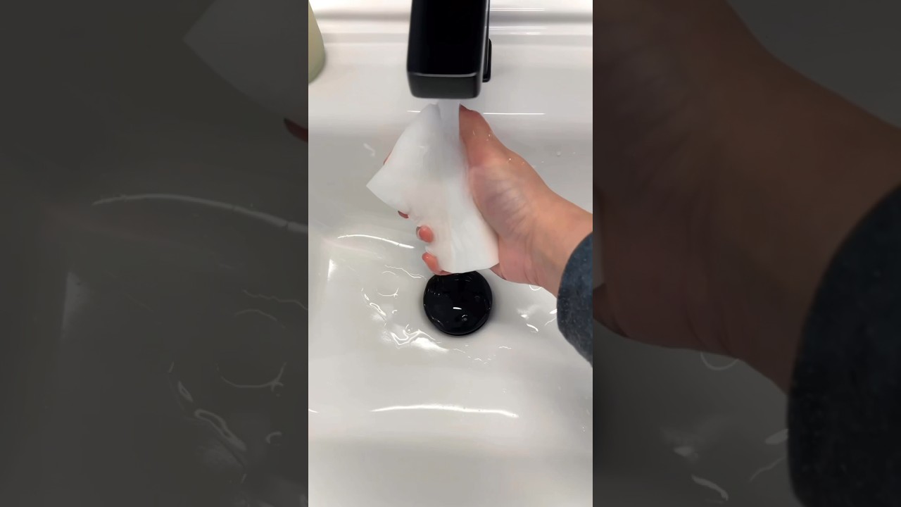 Come rimuovere le macchie dal muro #pulizie #tipsandtricks #cleaning #cleaninghacks