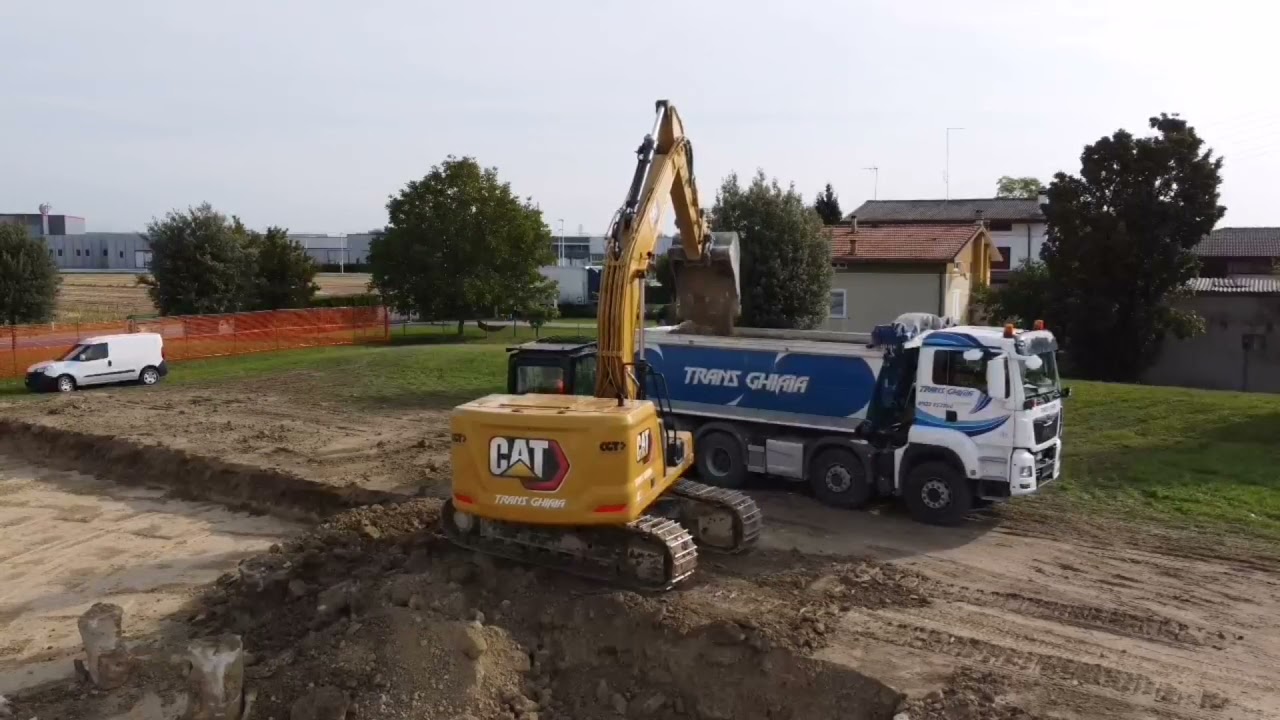 NEW EXCAVATOR CATERPILLAR 323 NEXT GENERACTION LOAD TRUCK MAN TGX BY TRANS GHIAIA ESCAVATORE CAT