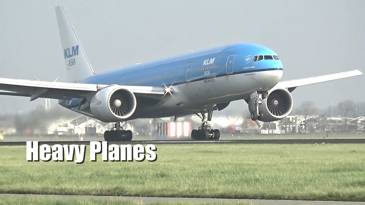 30 minutes of planespotting at Schiphol Airport:HEAVIES only!