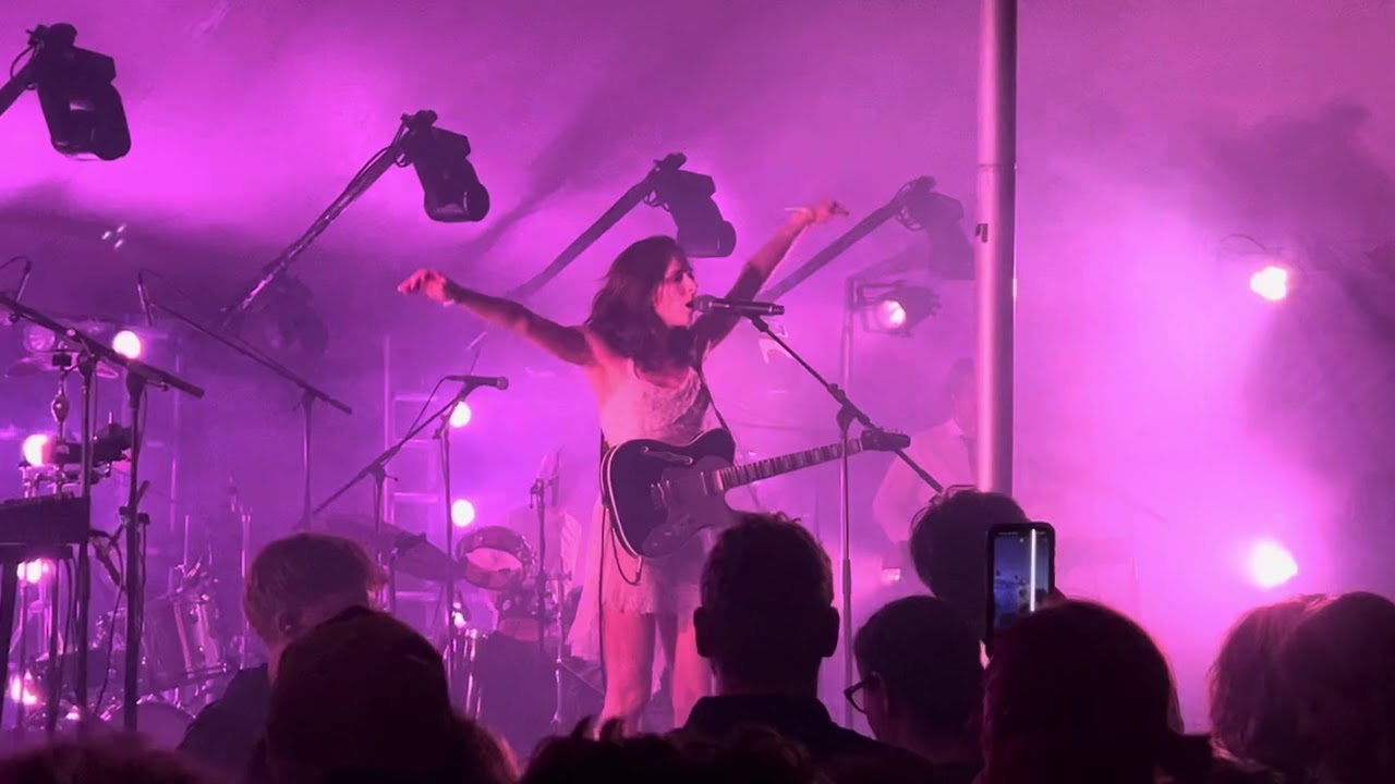 Festif! | Ariane Roy à la Scène Sirius XM