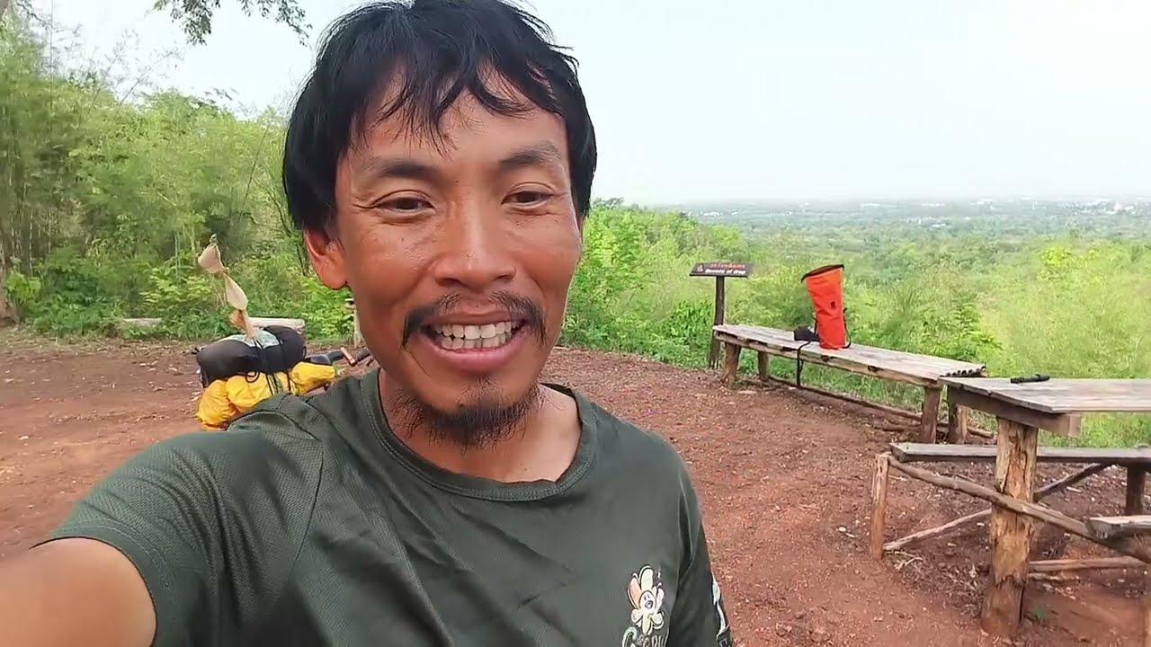 【马中骑行第49天】半年不到又踏足清迈，今晚住进了一家性价比极高的住宿，一晚只需马币八块钱！！