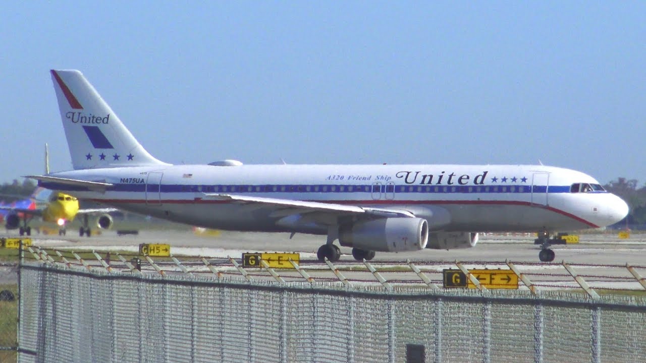 (4K) Early Morning Plane Spotting at Orlando International Airport