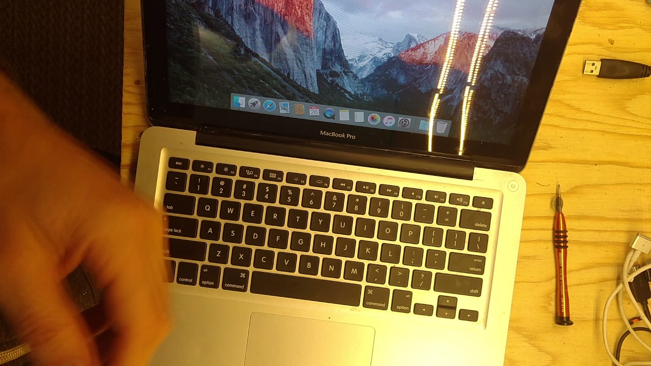 DVD drive won't eject on this macBook pro. Fixed!