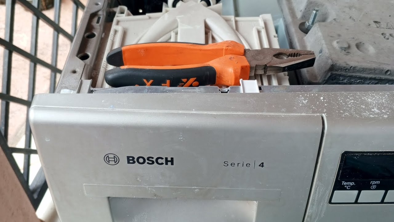 Fix  Bosch washing machine E 17 error code yourself,step by step