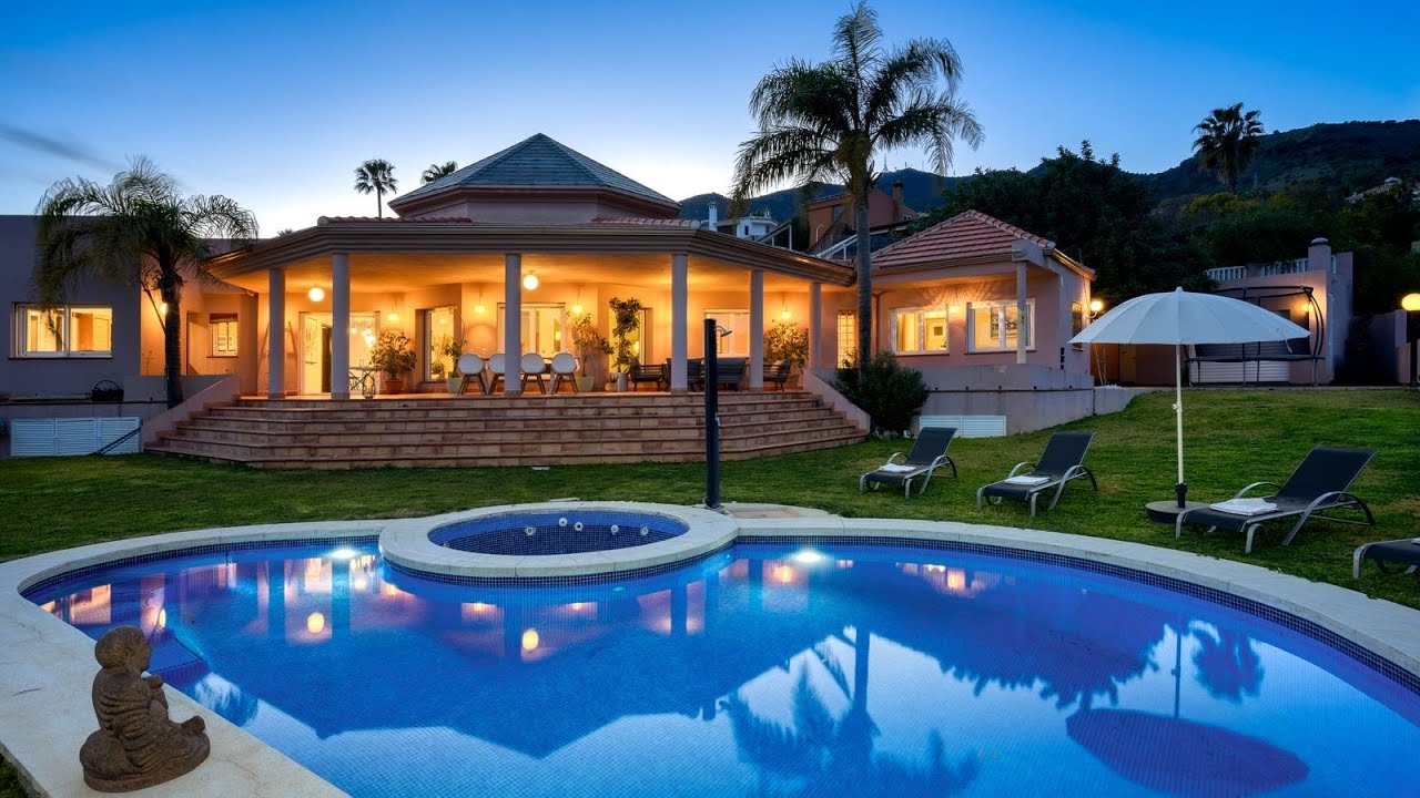 Magnifik villa i Benalmadena Pueblo - Solkusten