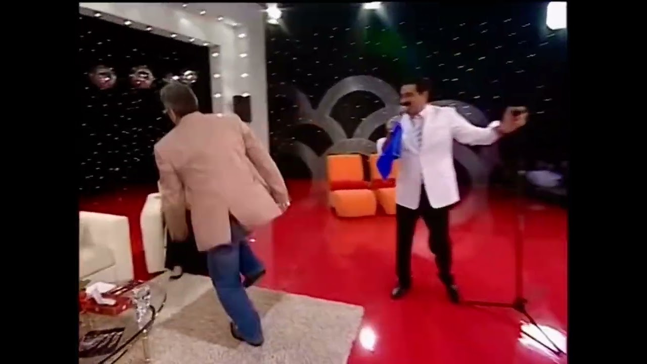 Mehmet Ali Erbil İbo Show Efsane Komik Dansı