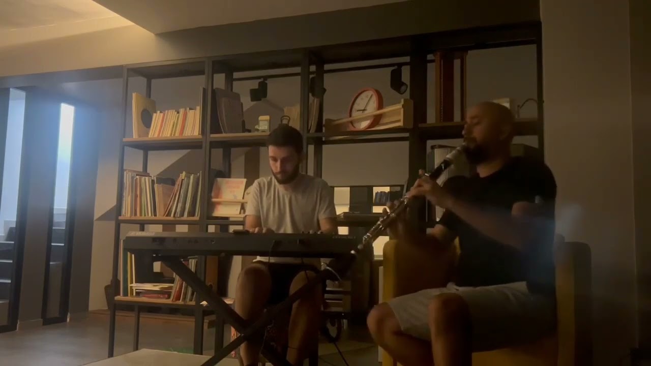 Med Cezir by &Ouml;ner Mustul Akustik / Levent Y&uuml;ksel / Klavye : Onur Menekşe