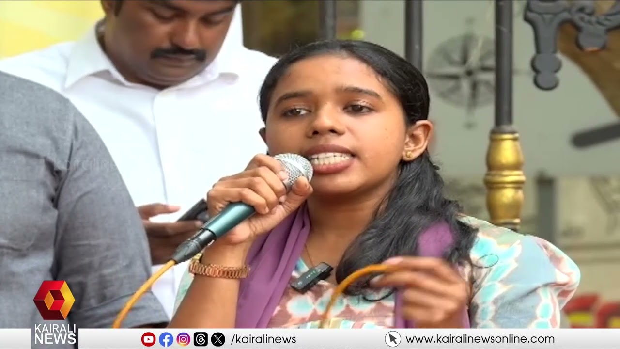 VD സതീശനെതിരെ DYFI എറണാകുളം ജില്ലാ കമ്മിറ്റിയുടെ നേതൃത്വത്തിൽ സതീശൻ്റെ നുണ പറച്ചിൽ മത്സരം