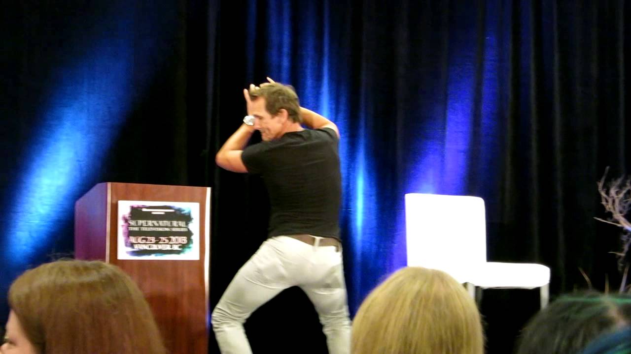 VanCon 2013: Sebastian Roche' dancing to 