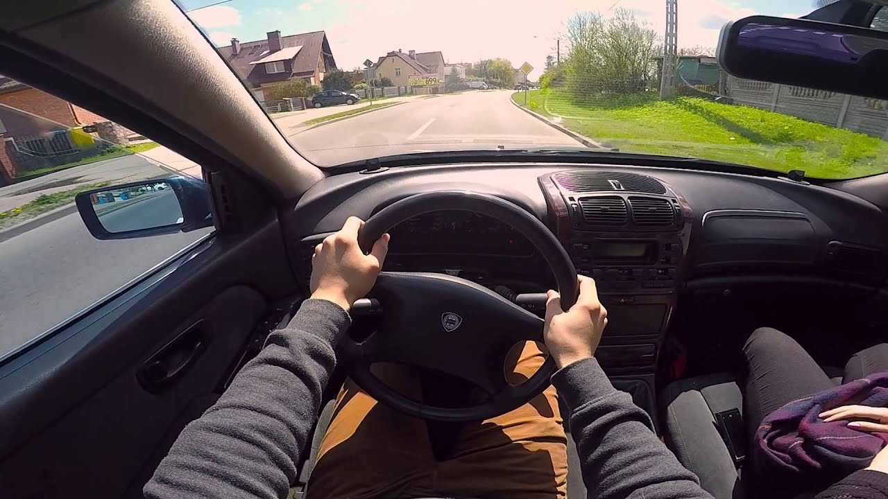 Lancia Kappa 2.4 20v sound inside