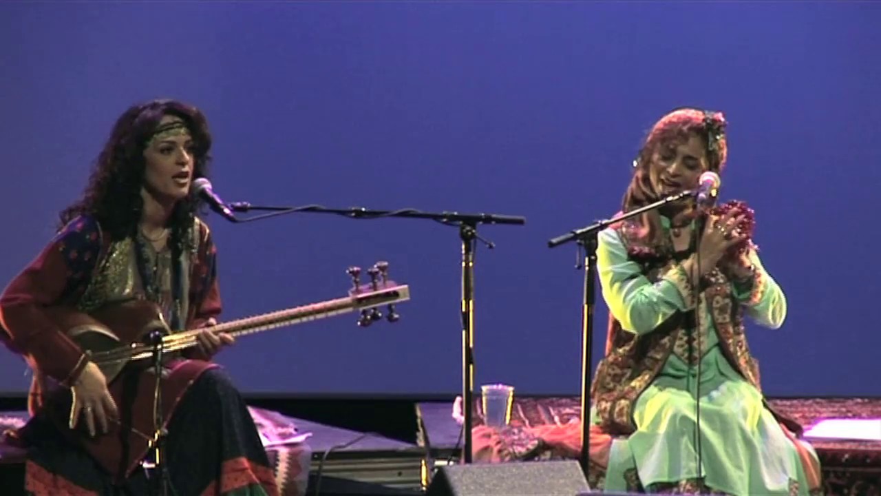 Maestra Sima Bina:         آهنگ عزیز و بهلولی