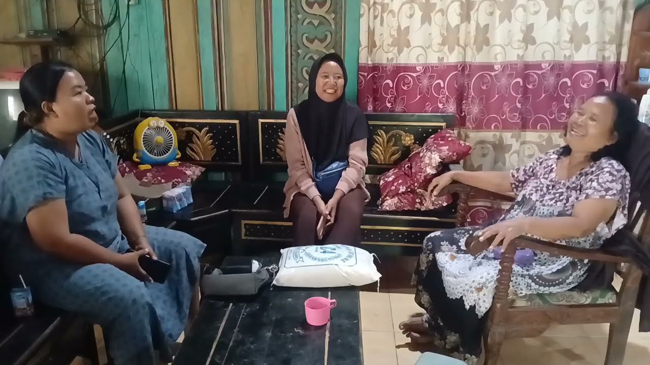 Mak e bagi rejeki kanggo anak² e mak ni ,ben adil - alhamdulillah oleh rejeki akeh