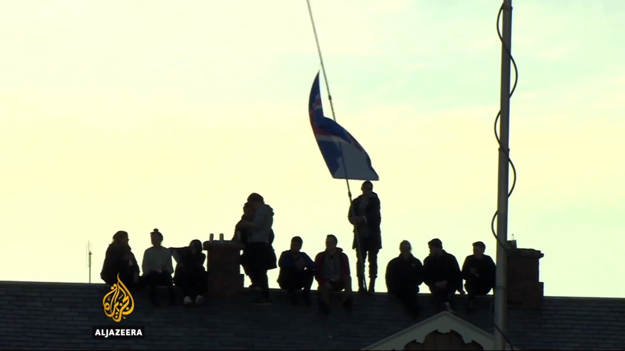 Panama papers: Iceland citizens call for PM to resign